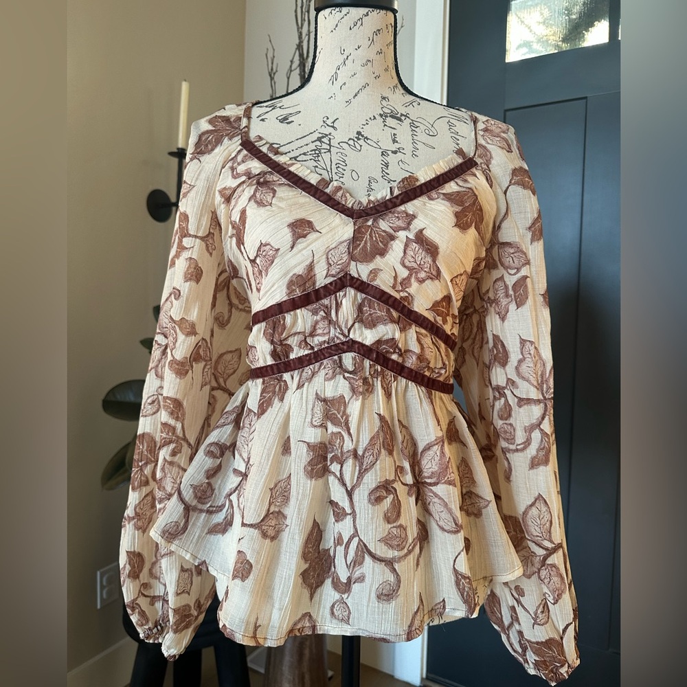 Promesa Cream and Burn Orange Floral Top